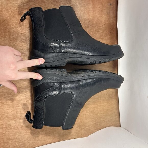 Dansko Chelsea Boots Black Leather Size EU 44 / US 10.5 with Elastic Panels main image 4